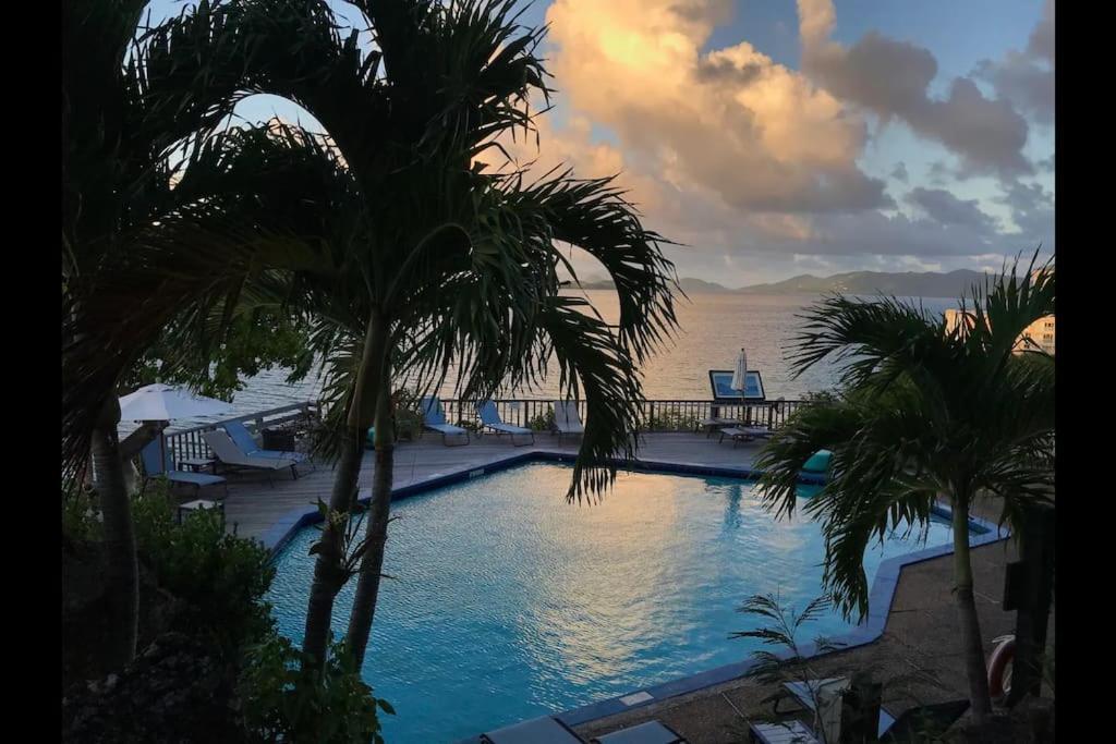 Mermaid Escape - Amazing Views! East End  外观 照片