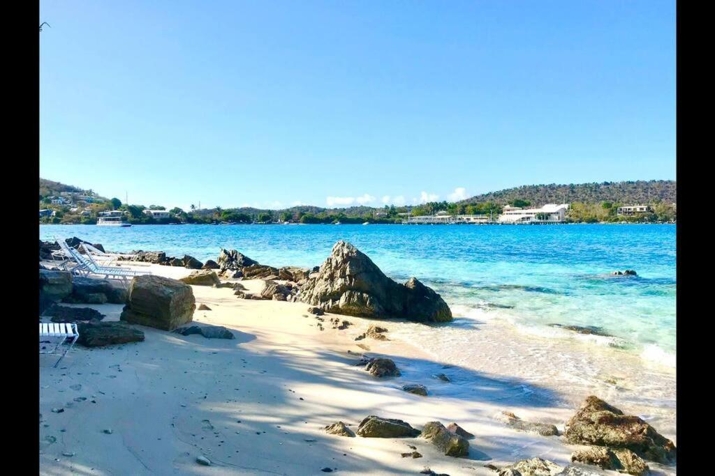 Mermaid Escape - Amazing Views! East End  外观 照片