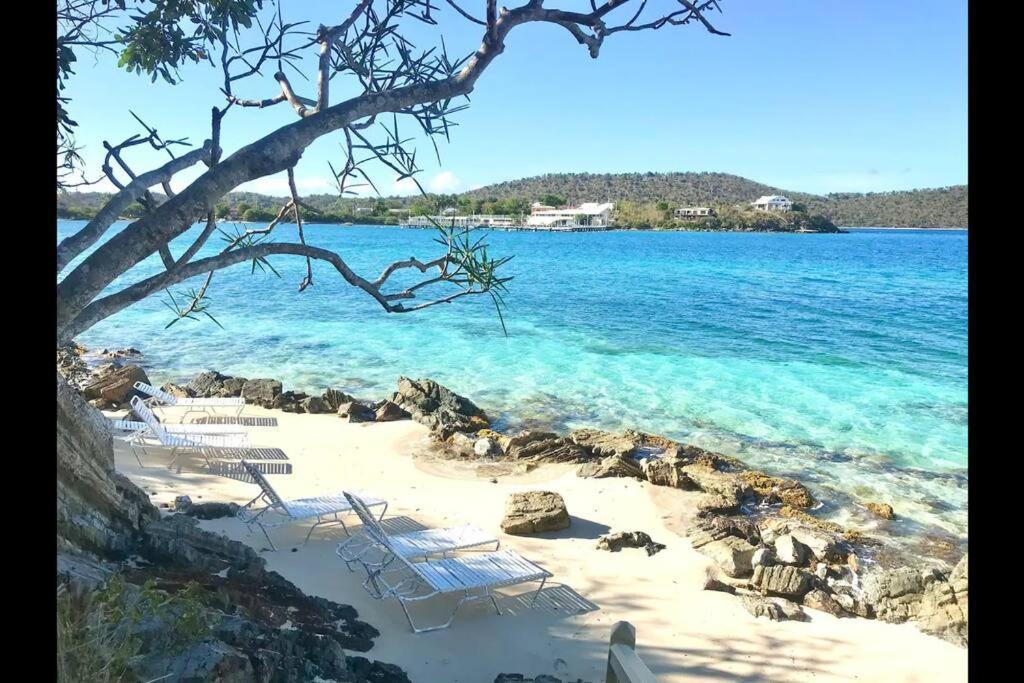 Mermaid Escape - Amazing Views! East End  外观 照片